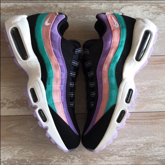 NWT Nike Air Max 95 Special Edition - Picture 4 of 8